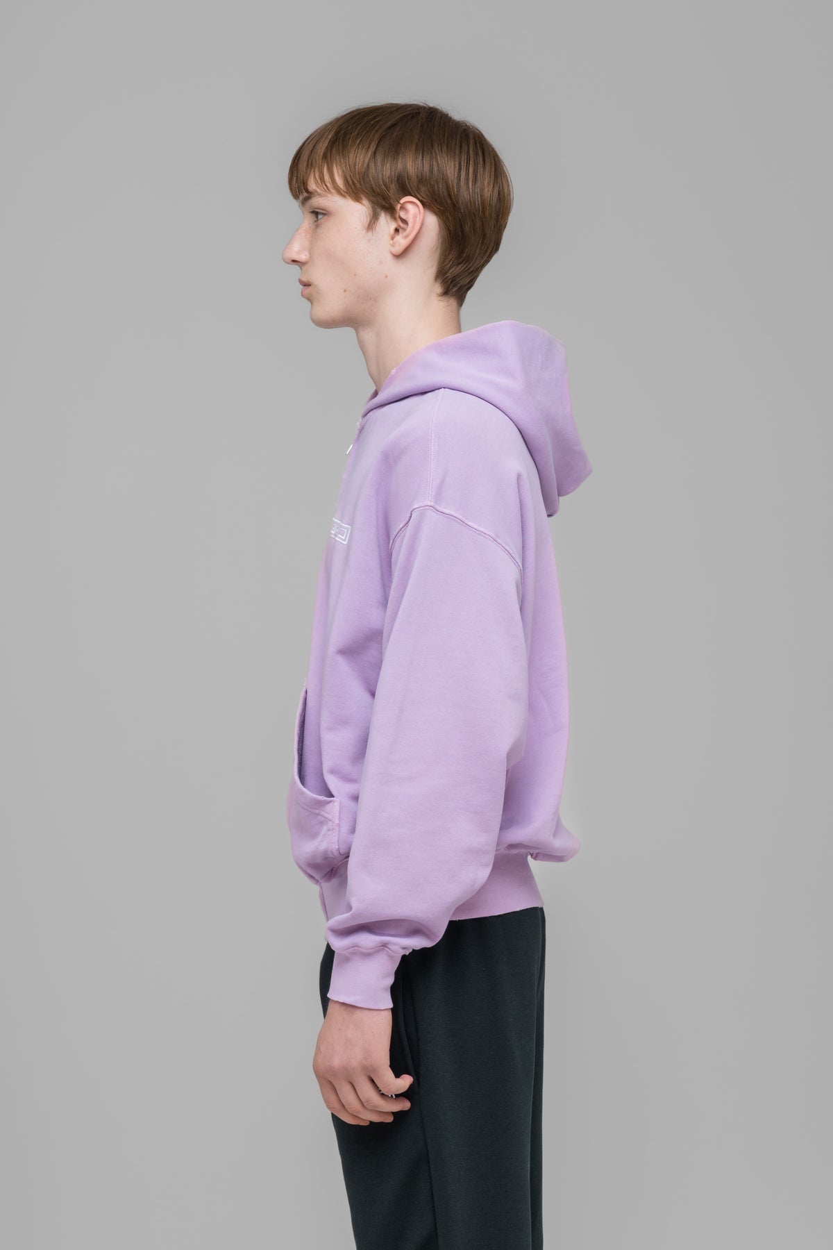 "ROUTINE" ZIP HOODIE PINK