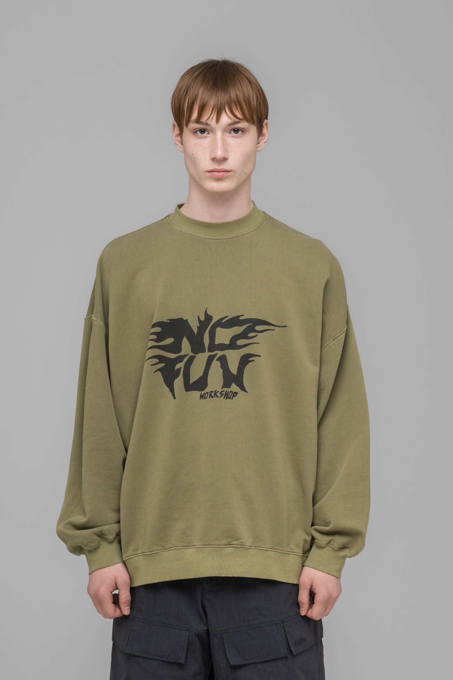 "NO FUN" OVERSIZED CREWNECK