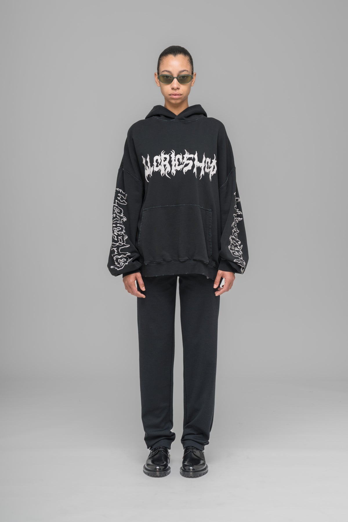 "FAITHLESS" OVERSIZED HOODIE WASHED BLACK