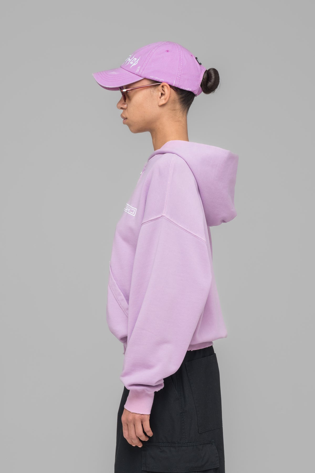 "ROUTINE" ZIP HOODIE PINK