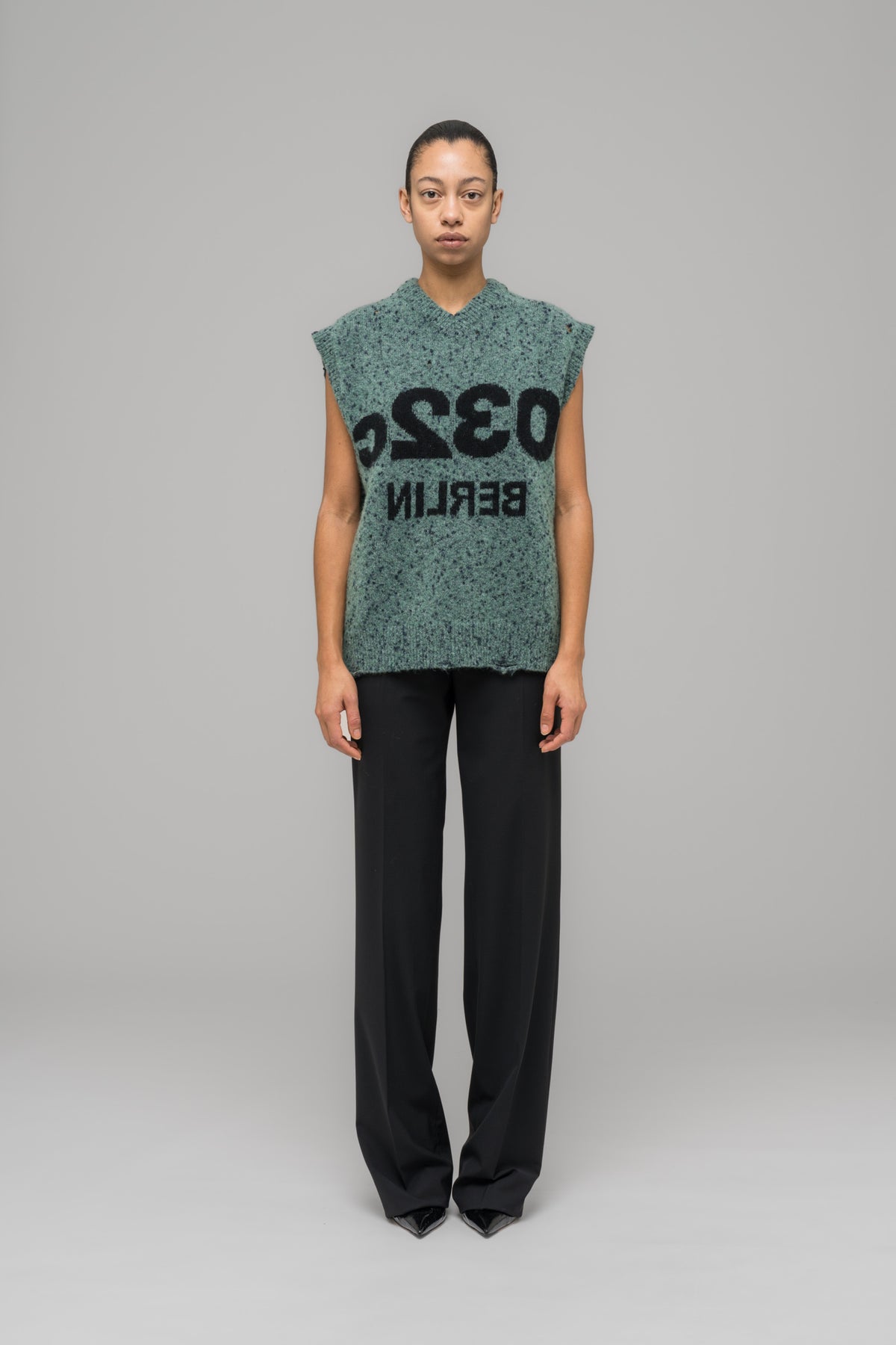 "SELFIE" VEST