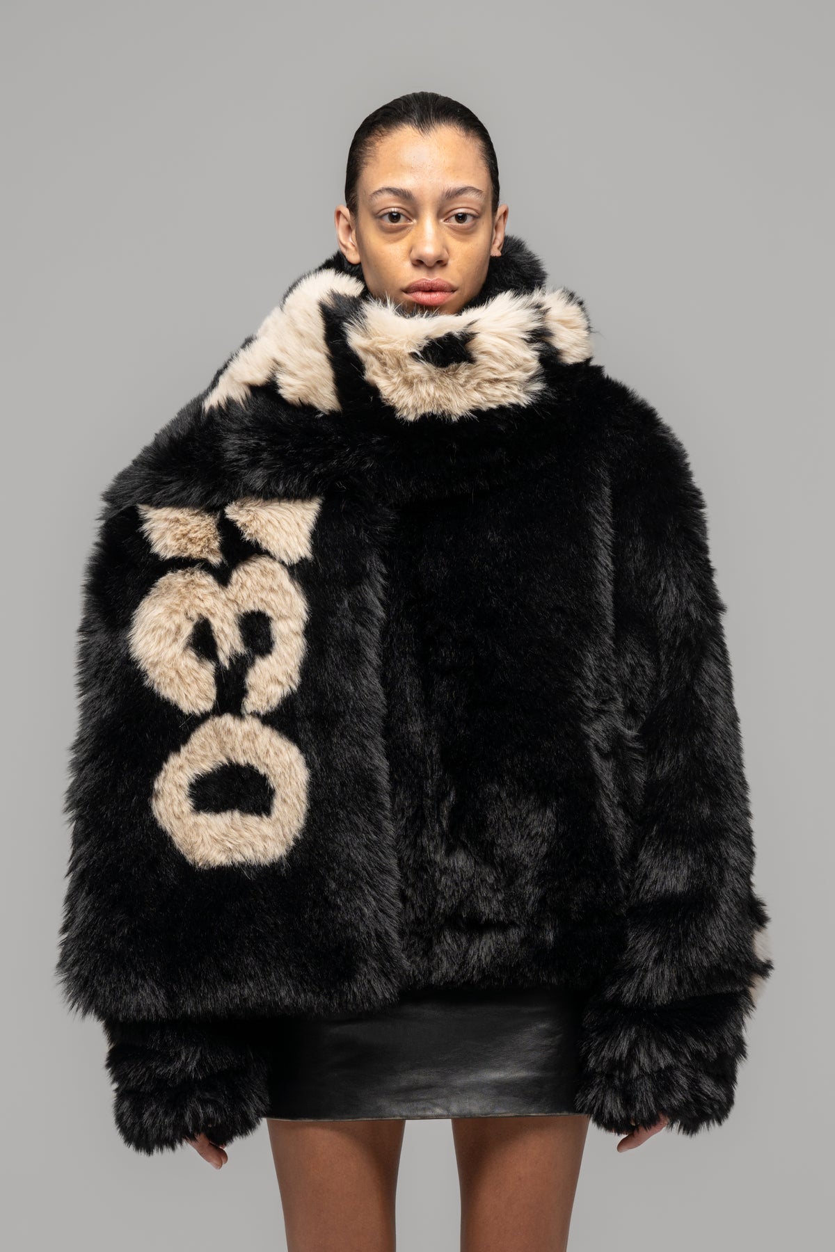 "ANTI-GAUGUIN" FAUX FUR SCARF