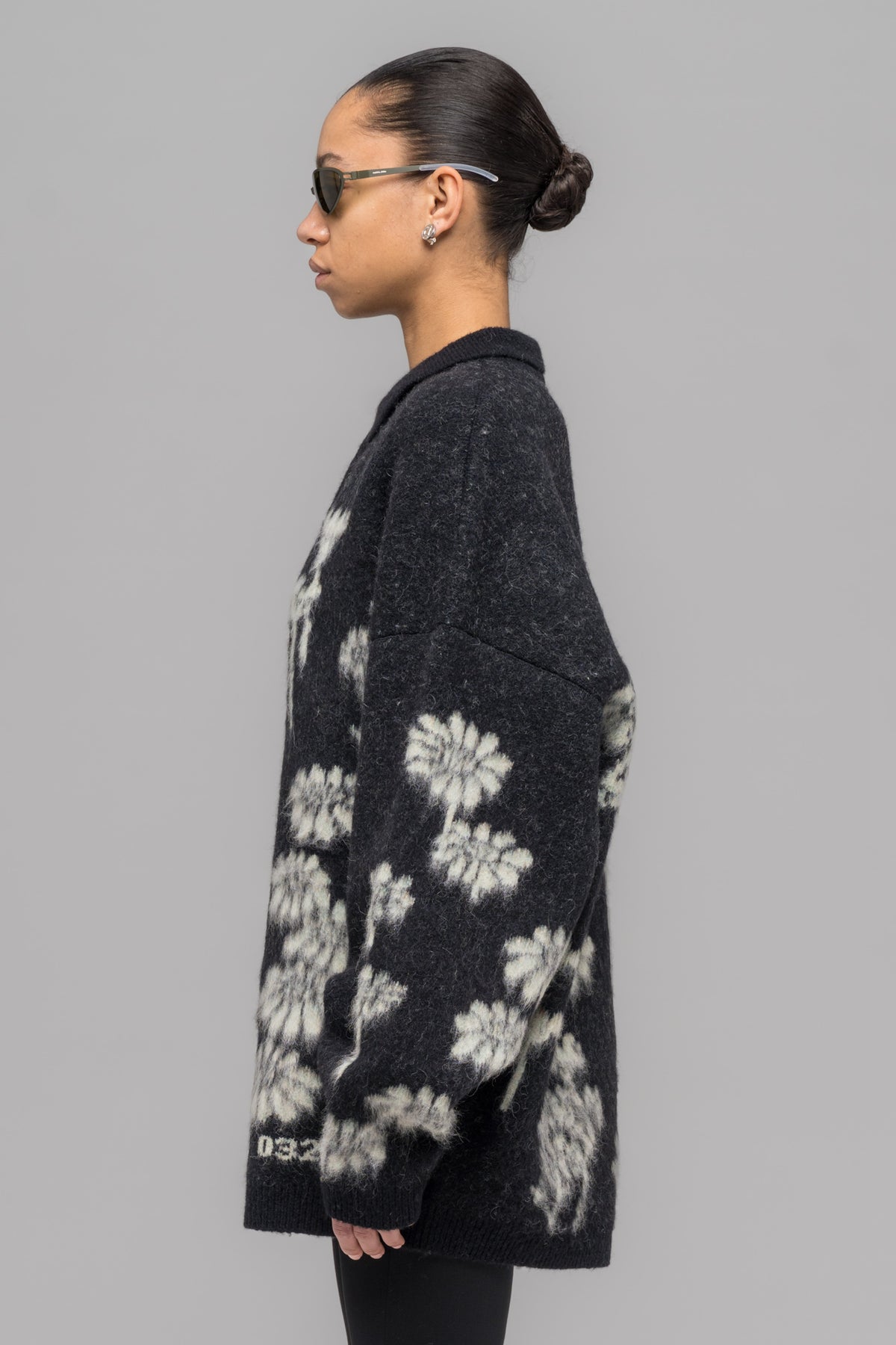 "MELTING DAISIES" KNIT LS POLO SHIRT