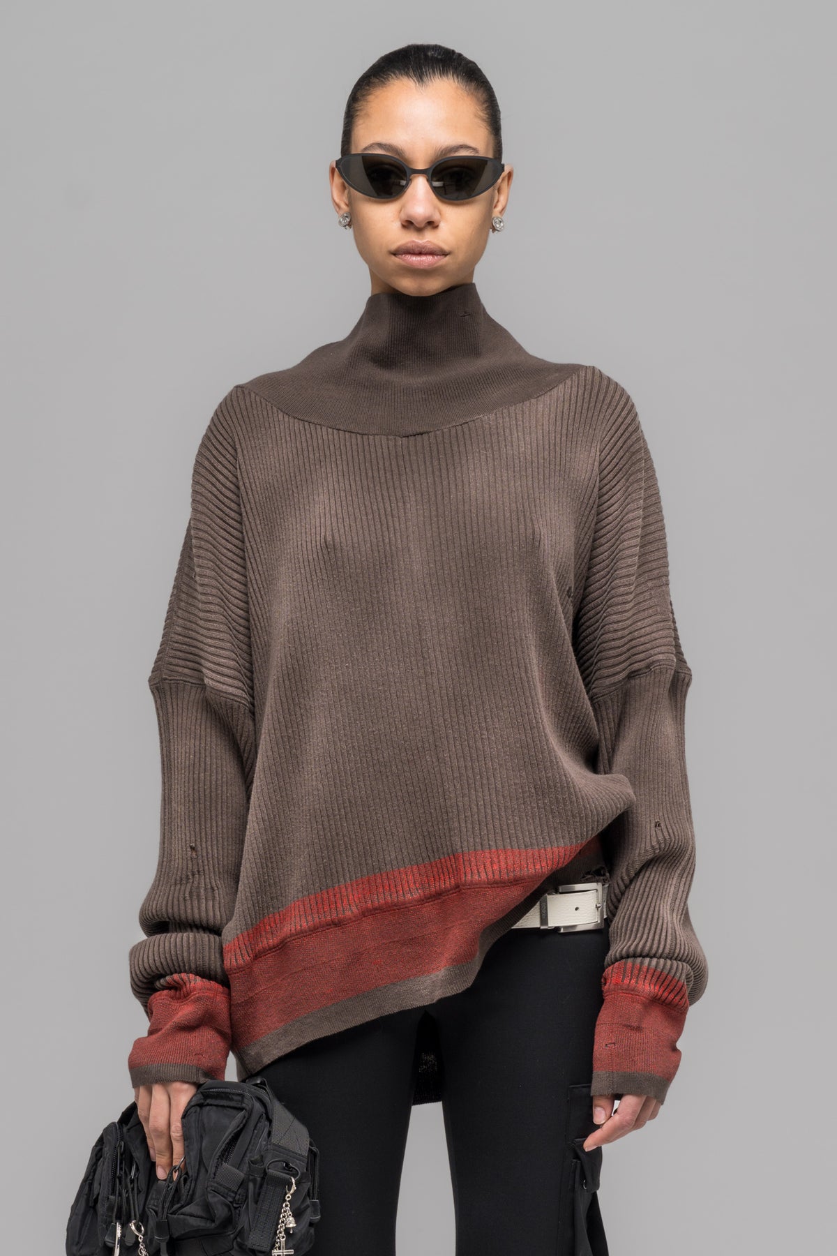 "TRAILER" KNIT TURTLENECK